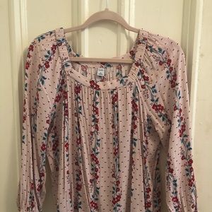 Floral-print blouse